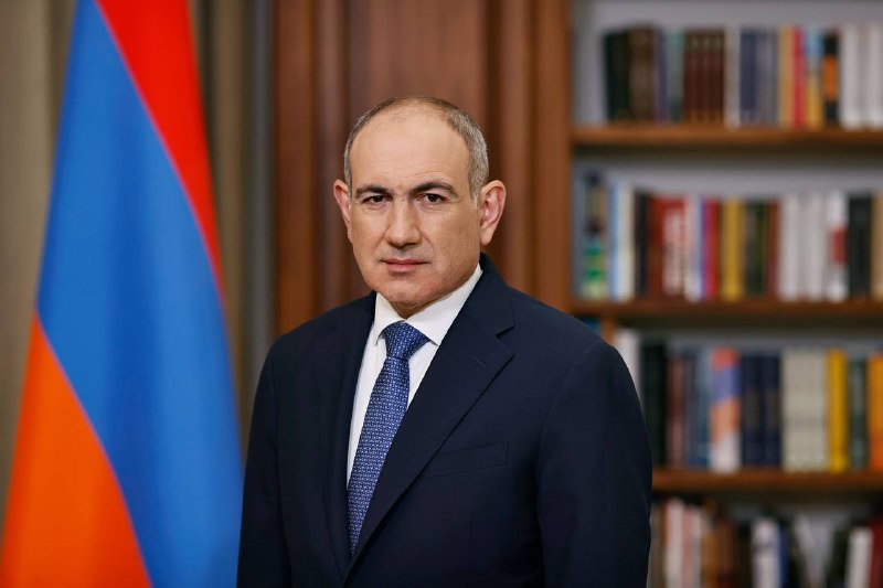 Никол Пашинян поздравил армян с Днём Конституции на фоне конституционных реформ