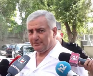 Вардеванян не стал премьер-министром: «Запорожец» не взял газ — Bagramyan26