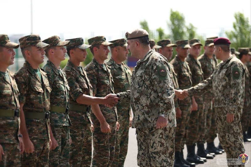 Генерал-лейтенант Эдвард Асрян принял присягу сержантов ВС Армении