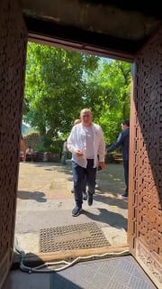 Никол Пашинян на литургии в церкви Сурб Аствацацин, Бжни