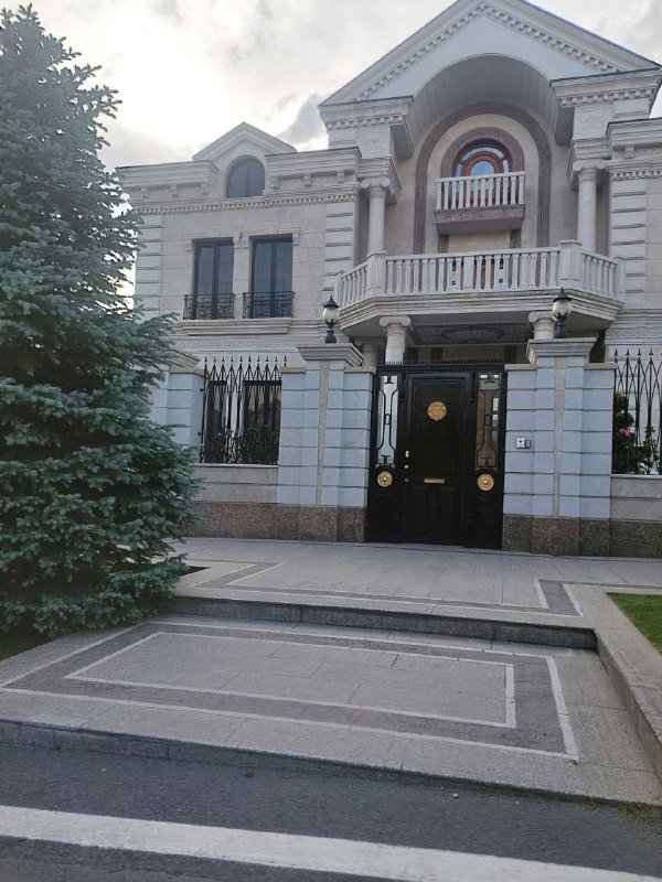 Семья Ваге Карапетяна в Калуге обвиняется в схеме уклонения от налогов на недвижимость