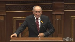Пашинян назвал фейком тему возвращения 300 тысяч азербайджанцев